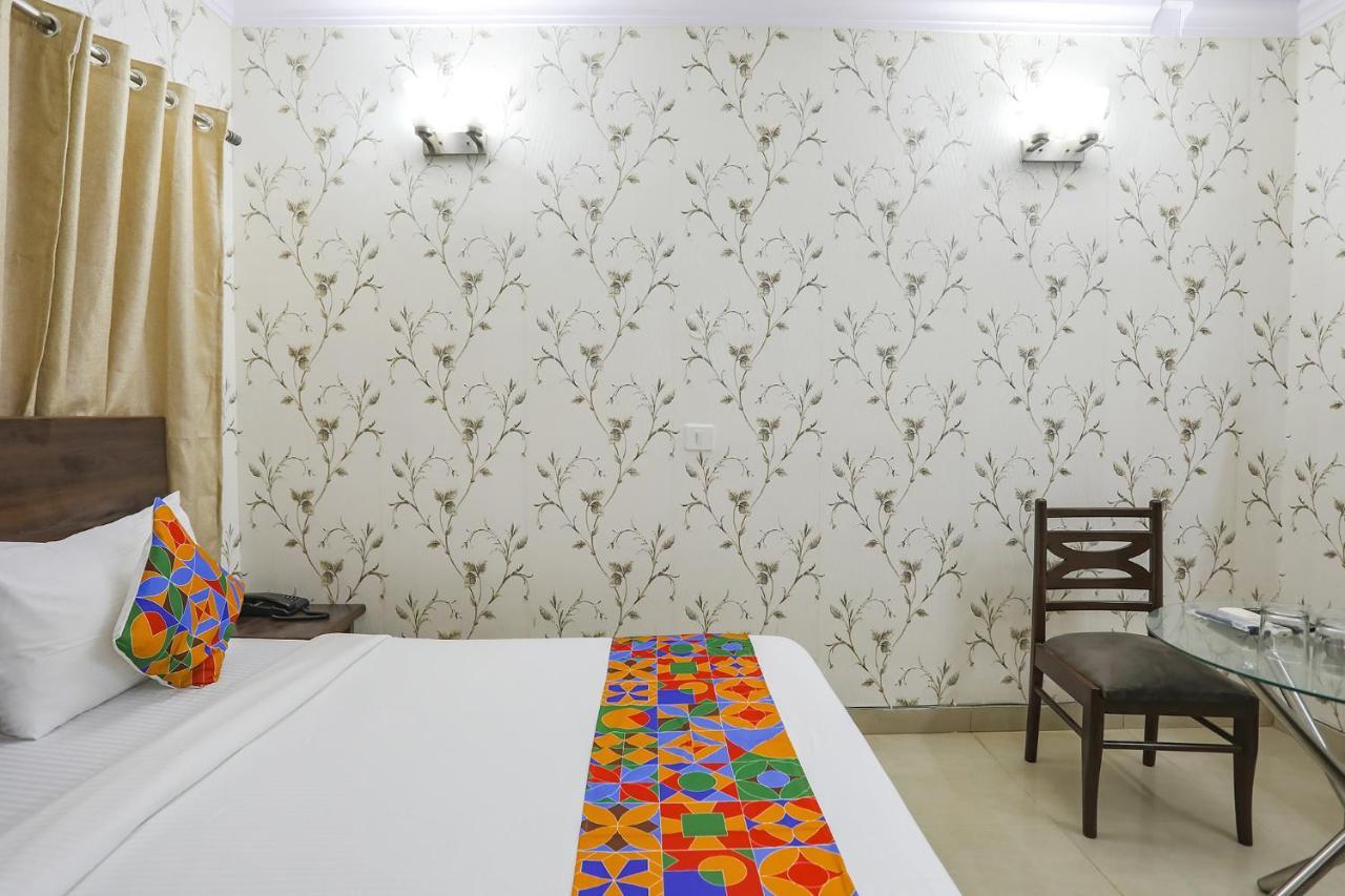 Fabexpress Jpm Harshdeep Otel Yeni Delhi Dış mekan fotoğraf